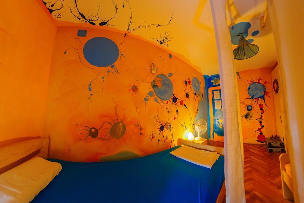 זאגרב Hostel Mali Mrak מראה חיצוני תמונה