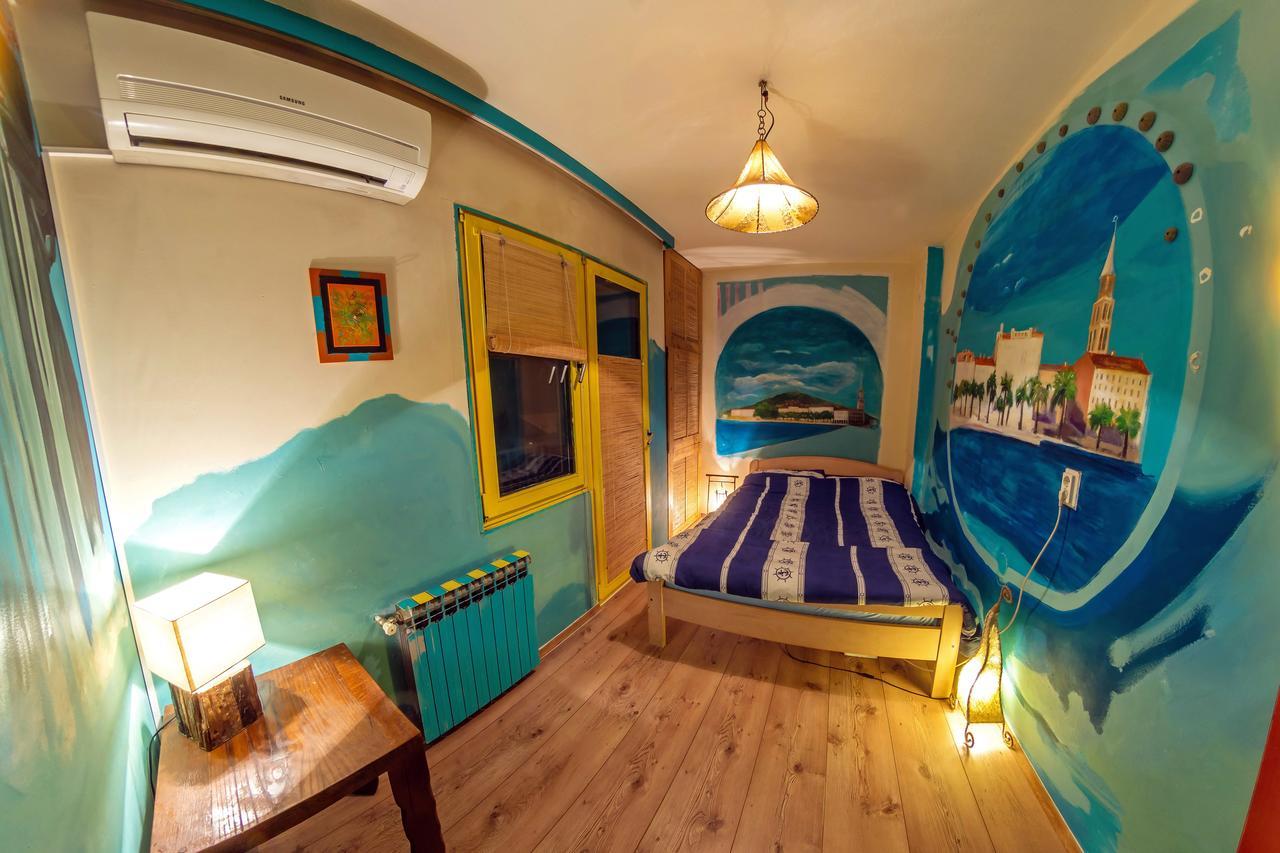 זאגרב Hostel Mali Mrak מראה חיצוני תמונה